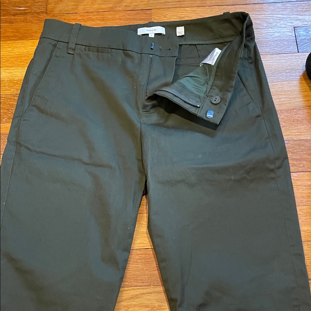 Vince Women's Dark Green Shorts